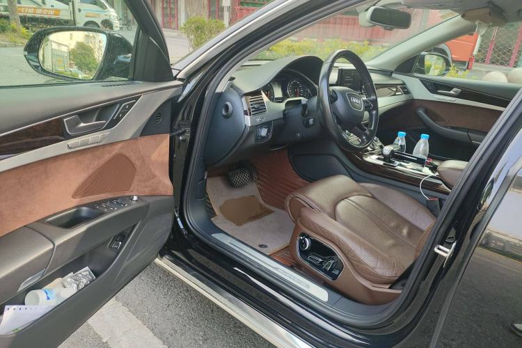 Used Audi A8 2014 A8L 45 TFSI quattro Comfort model Driver Seat