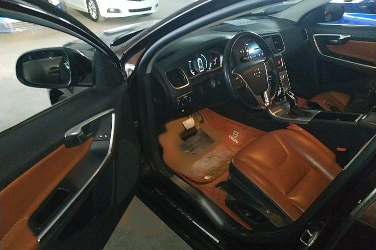 Used Volvo S60 2018 S60L T4 Smart & Ambitious Edition