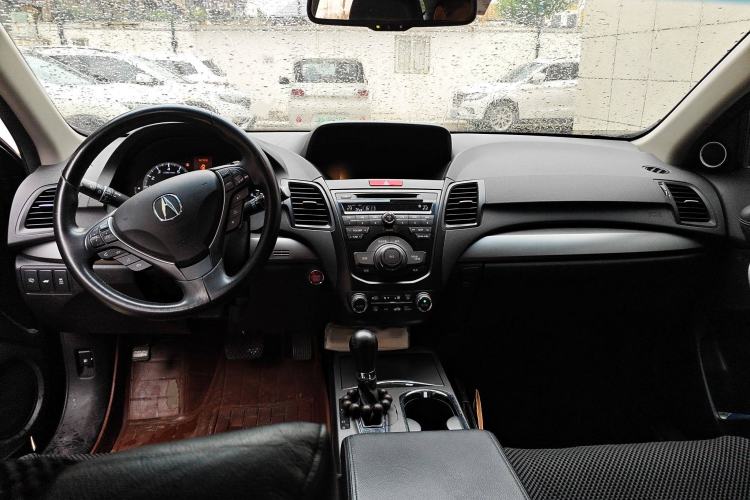 Used Acura RDX 2013 3.5L Four-Wheel Drive Luxury Edition