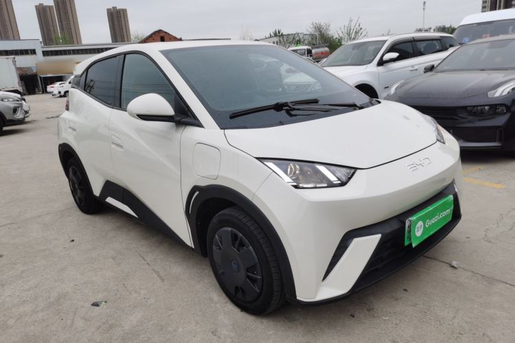 Used BYD Seagull 2025 305km Active Version Front Right 45 Deg