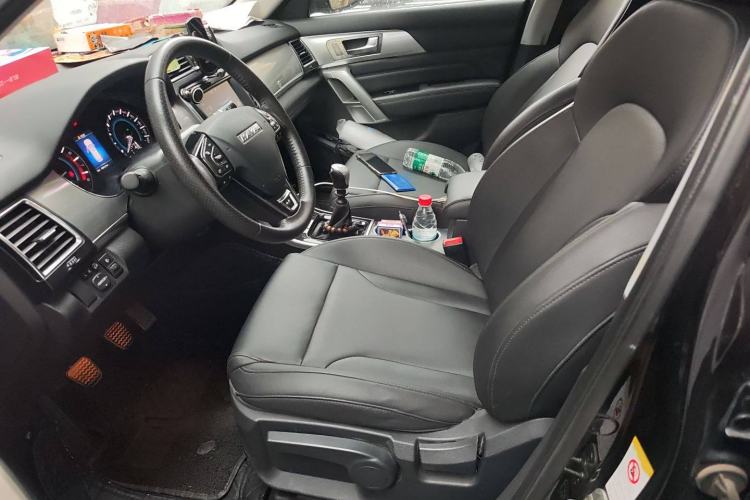 Used Haval H2 2017 Red-Label 1.5T Manual 4x4 Luxury Model