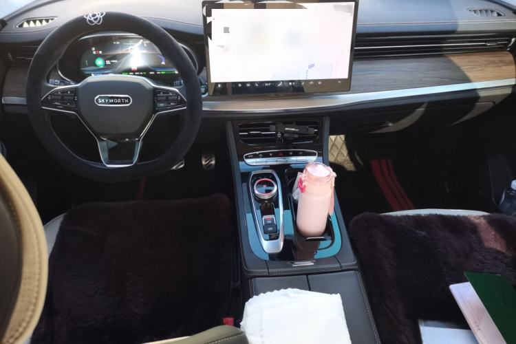 Used Skyworth HT-i 2024 1.5L PHEV 115KM Taidao Edition
