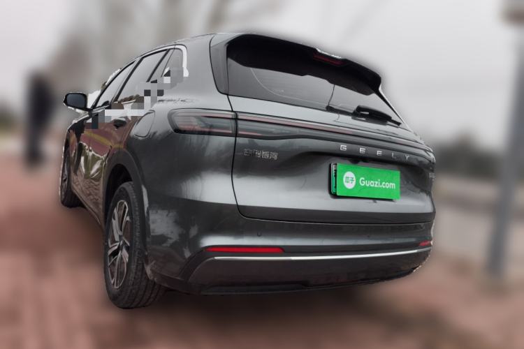 Used Geely Galaxy Xingjian 7 EM-i 2025 120km Launch+ Version
