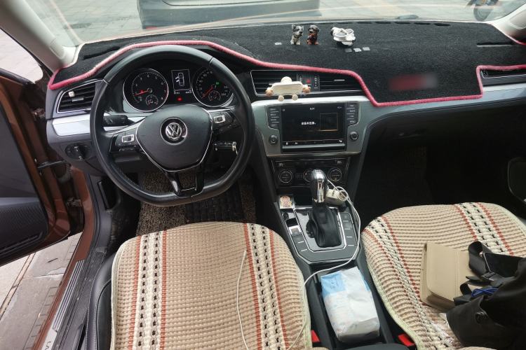 Used Volkswagen Lamando 2017 280TSI DSG Comfort Edition
