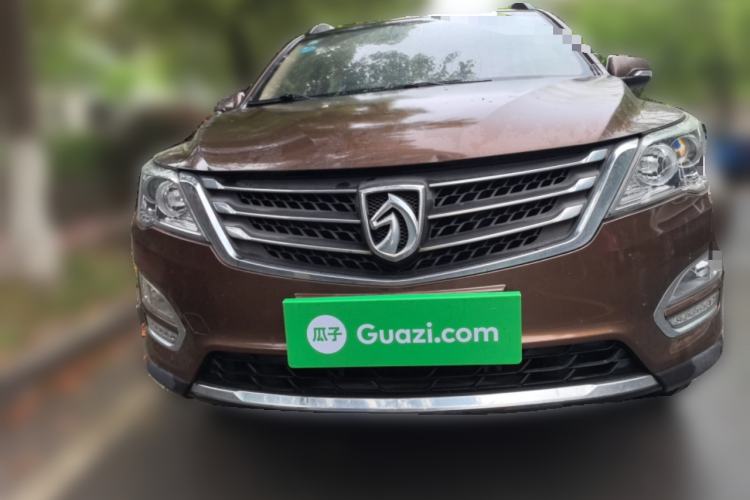 Used Baojun 560 2016 1.8L iAMT Elite Edition Front