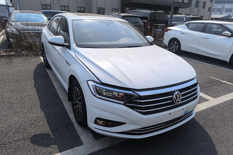 Used Volkswagen Sagitar 2020 280TSI DSG Comfort Version China VI Standard Front Right 45 Deg