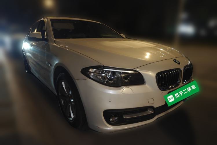 Used BMW 5 Series 2015 520i Elegant Edition
