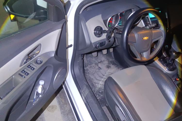 Used Chevrolet Cruze 2013 1.6L SE MT