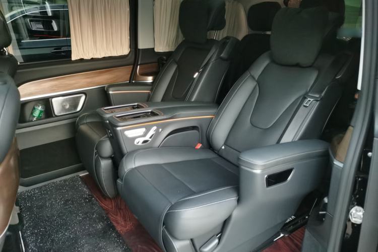 Used Mercedes-Benz V-Class 2022 V 260 Prestige Edition