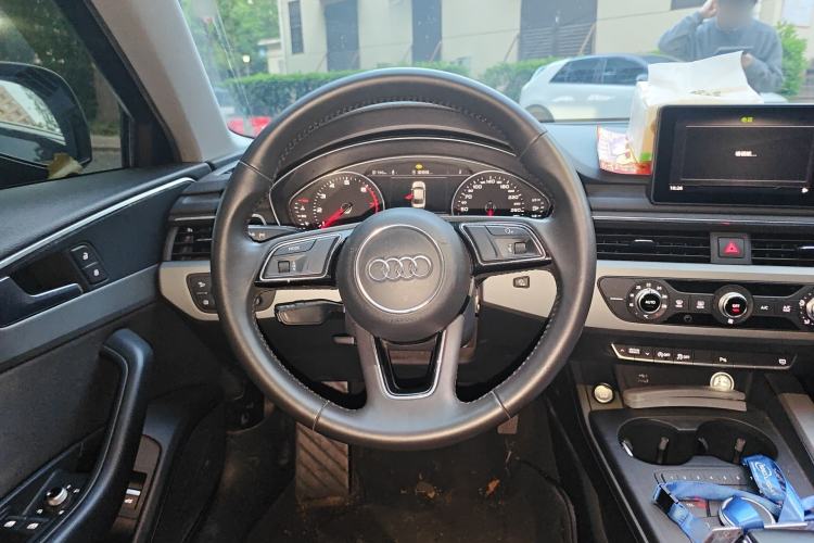 Used Audi A4L 2018 30th Anniversary Edition 40 TFSI Trendy Model
