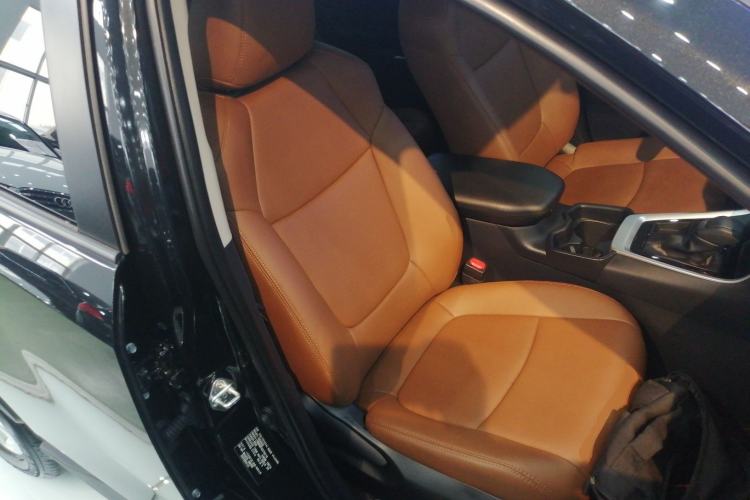 Used Toyota RAV4 2024 2.0L CVT Two-Wheel Drive Urban Edition
