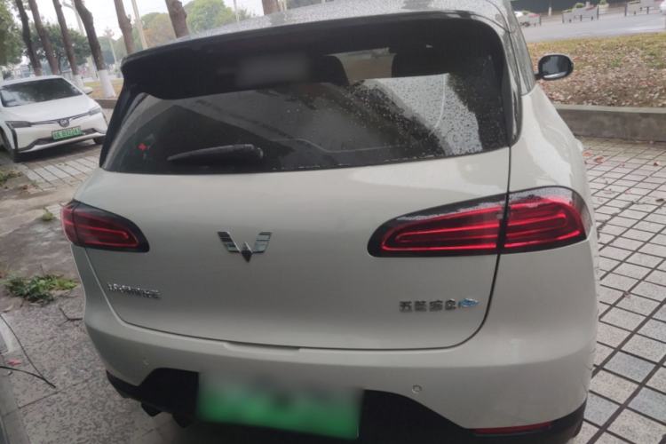 Used Wuling Bingo PLUS 2024 330 km Range Five-Seater Version
