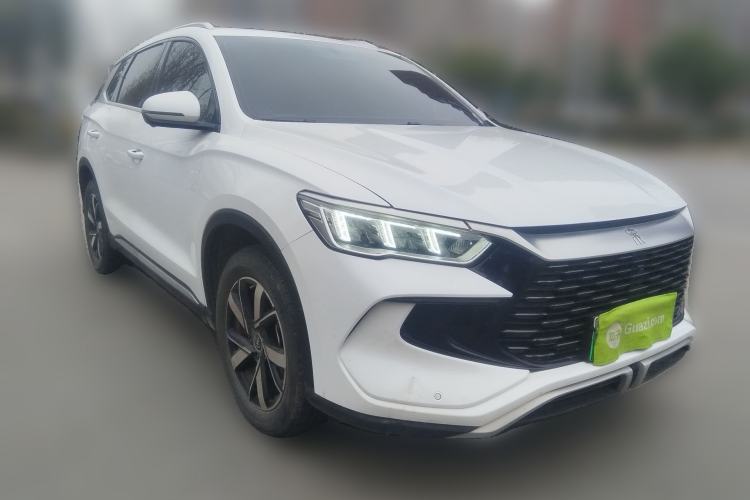 Used BYD Song Pro New Energy 2024 HONOR Edition DM-i 71KM Navigation Model
