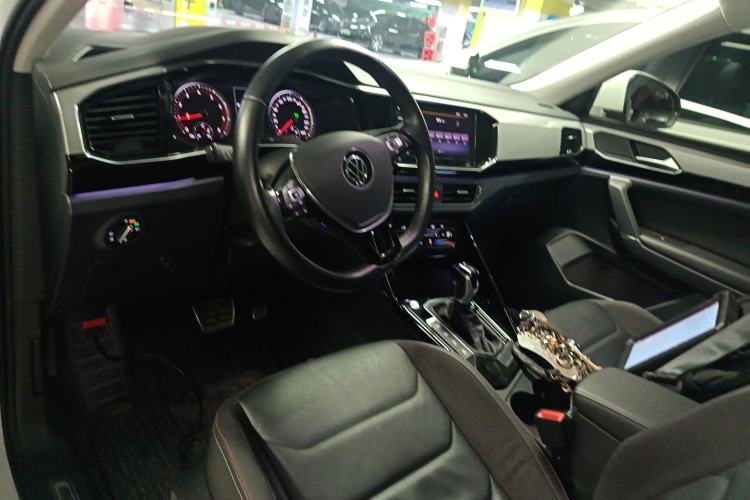 Used Volkswagen Tayron 2022 280TSI Two-Wheel Drive Luxury Smart Connectivity Version
