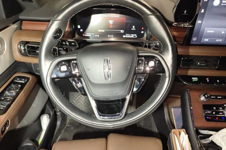 Used Lincoln Aviator 2020 3.0T V6 All-Wheel Drive Executive Version
