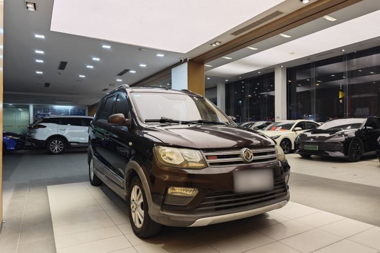 Used Dongfeng Fengon 370 2016 1.5L Manual Standard Edition SFG15-02 7 Seats Exterior 6