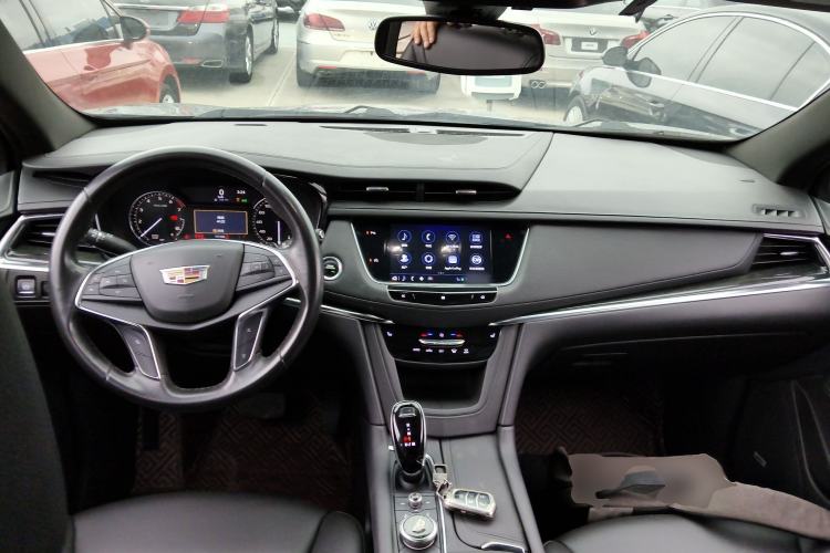 Used Cadillac XT5 2021 2.0T Two-Wheel Drive Luxury Version