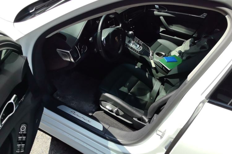 Used Porsche Panamera 2010 Panamera 3.6L Driver Seat