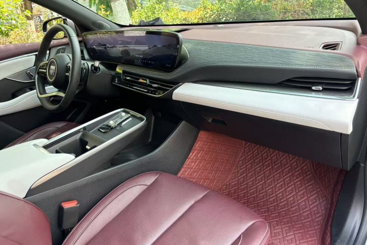 Used Buick LaCrosse 2023 28T Prestige Edition