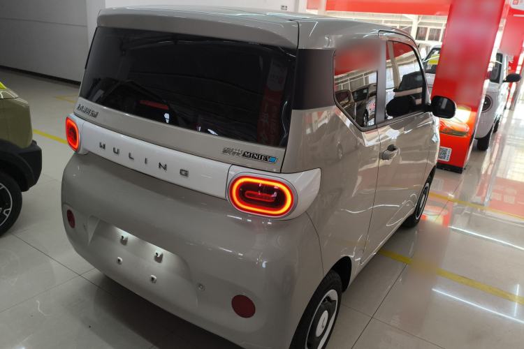Used Wuling Hongguang MINIEV 2024 3rd Generation 215km Youth Edition