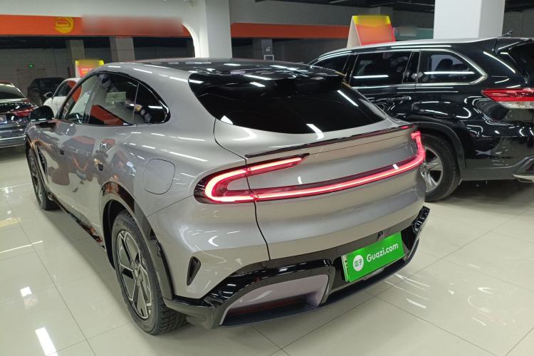 Used Xiaomi Auto YU7 2025 Ultra-Long Range All-Wheel Drive Pro Version
