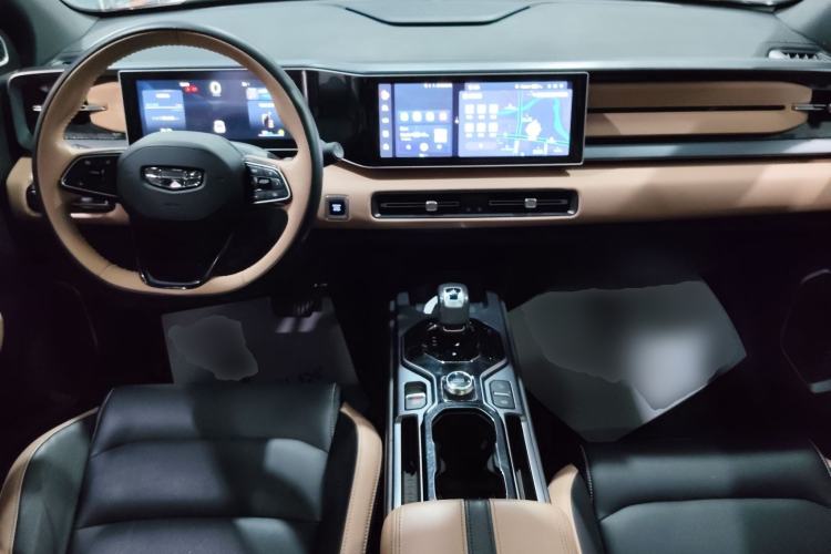 Used Geely Auto icon 2023 1.5TD Chocolate Smoothie Edition
