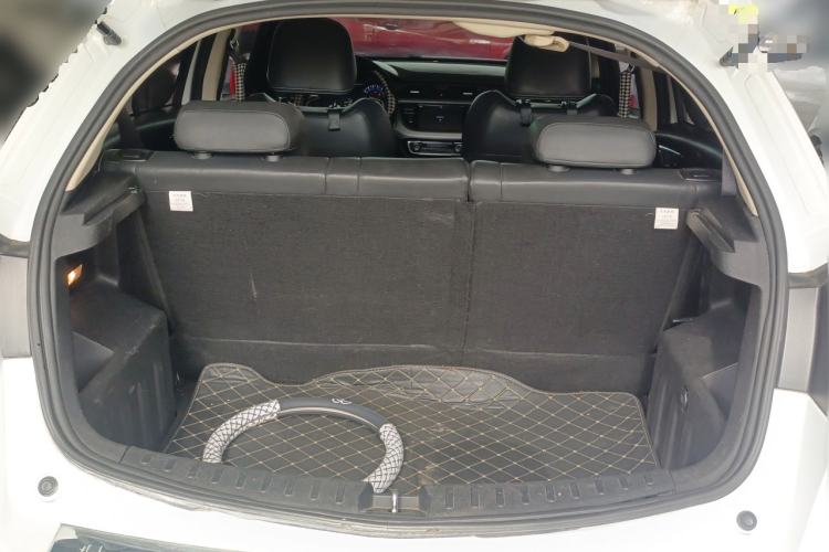 Used Geely Auto Vision X3 2017 1.5L Automatic Luxury Model Trunk