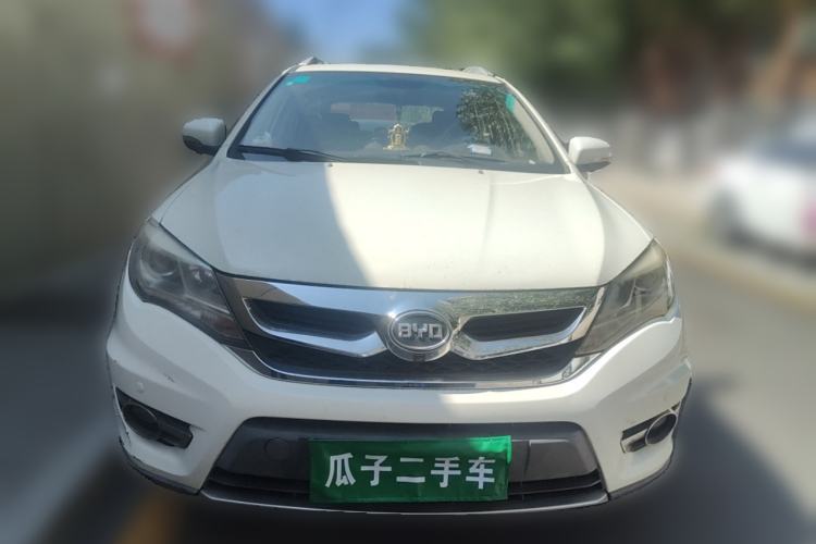 Used BYD S7 2015 2.0T Automatic Prestige Model
