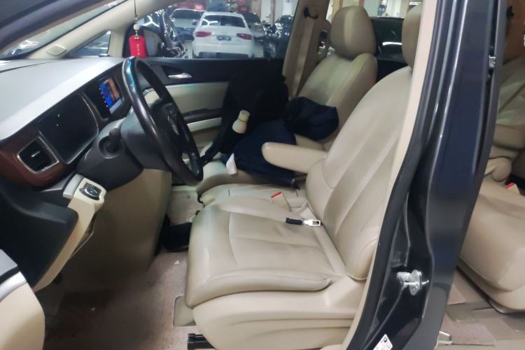 Used Buick GL8 2018 28T Luxury Model China VI Standard