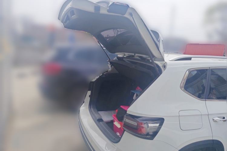 Used Volkswagen Tharu 2024 300TSI Two-Wheel-Drive Full Moon Edition