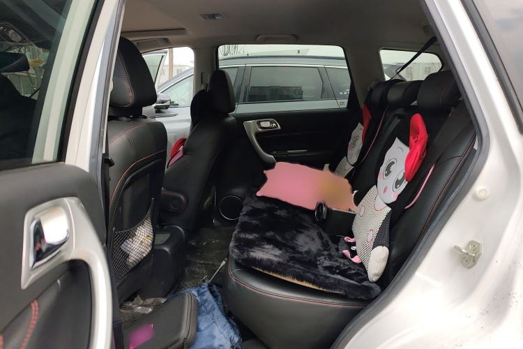 Used Haval H6 2016 Upgraded Model 1.5T Manual Two-Wheel Drive Urban Version