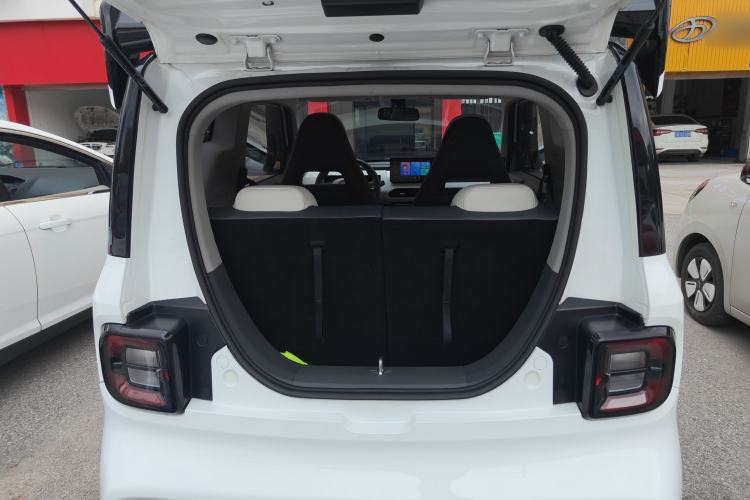 Used Geely Galaxy Panda 2024 200km Panda Kart Trunk