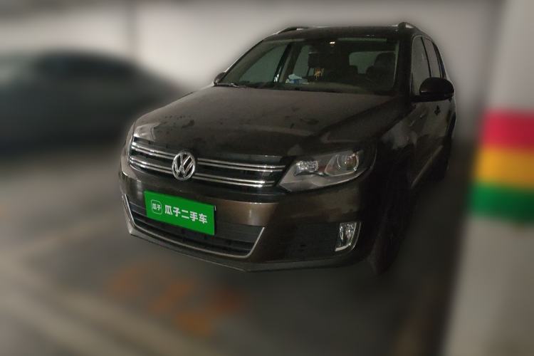 Used Volkswagen Tiguan 2015 1.8TSI Automatic All-Wheel-Drive Luxury Model