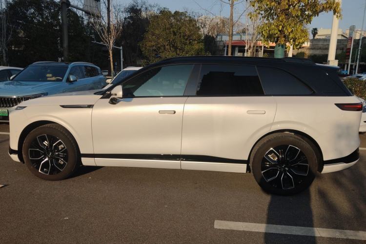 Used XPeng G9 2025 625 Long-Range Max Exterior 3