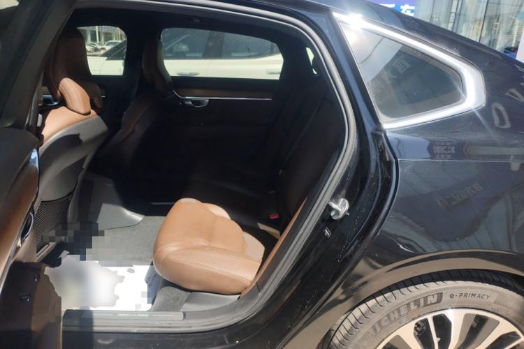 Used Volvo S90 New Energy 2023 T8 Plug-in Hybrid All-Wheel Drive Long-Range Zhiyi Luxury Edition Left Rear Seat