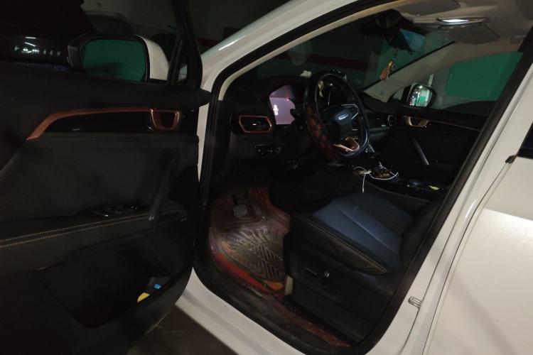 Used Baojun RS-5 2019 1.5T CVT Intelligent Driving Prestige Edition China VI Emission Standard
