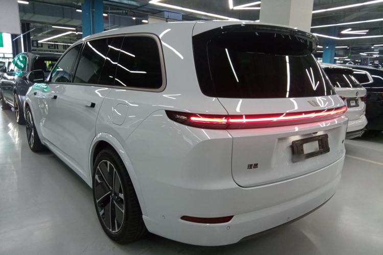 Used Li Auto L9 2025 Ultra Smart Refreshed Edition Exterior 2