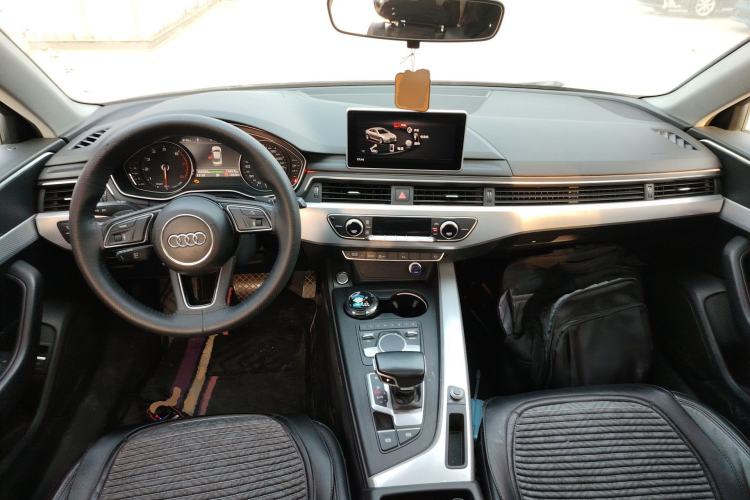 Used Audi A4L 2017 40 TFSI Fashion Model
