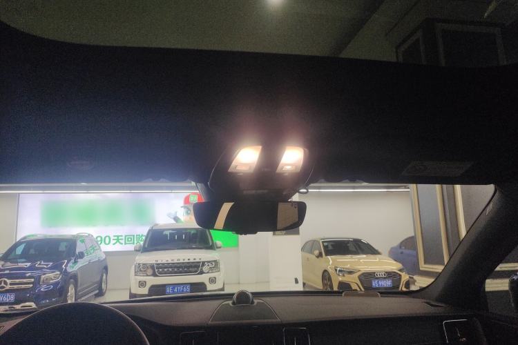 Used Volvo XC60 New Energy 2022 T8 Plug-in Hybrid All-Wheel Drive Zhiyuan Sport Edition