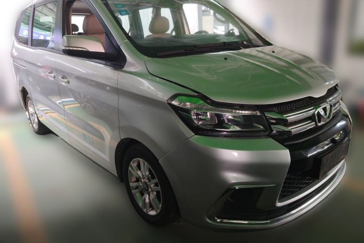 Used Huasong 7 2017 2.0T Automatic Elite Edition Front Right 45 Deg