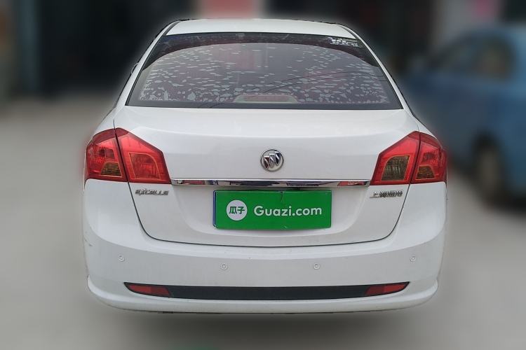 Used Buick Excelle 2015 1.5L Manual Classic Trim
