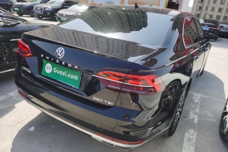 Used Volkswagen Phideon 2019 380TSI Two-Wheel Drive Business Edition China VI Standard

