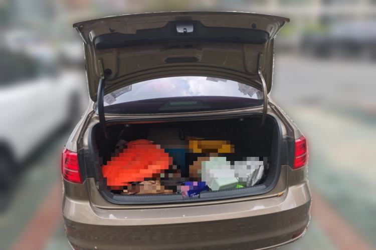 Used Volkswagen Sagitar 2017 1.6L Automatic Comfort Model Trunk