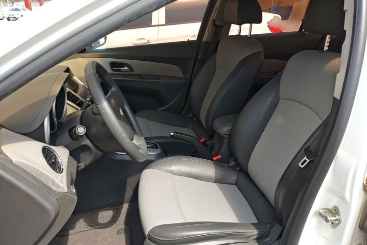 Used Chevrolet Cruze 2013 1.8L SE AT