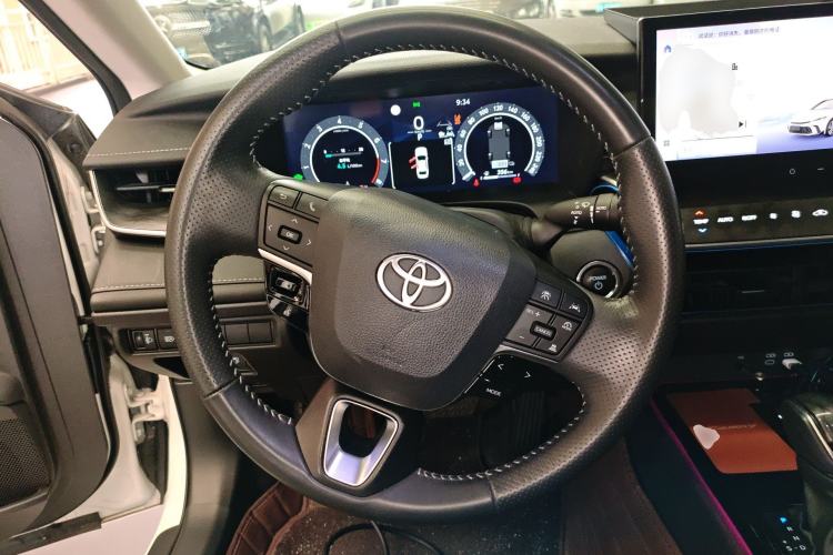 Used Toyota Camry 2024 Dual-Motor 2.0 HG Premium Edition