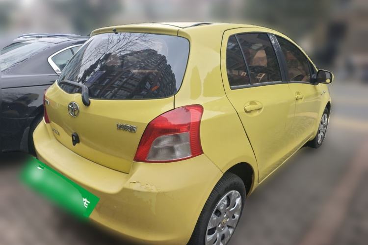 Used Toyota Yaris 2011 1.6E Automatic Charm Edition Rear Right 45 Deg