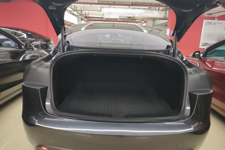 Used Tesla Model 3 2023 Long-Range All-Wheel-Drive Version