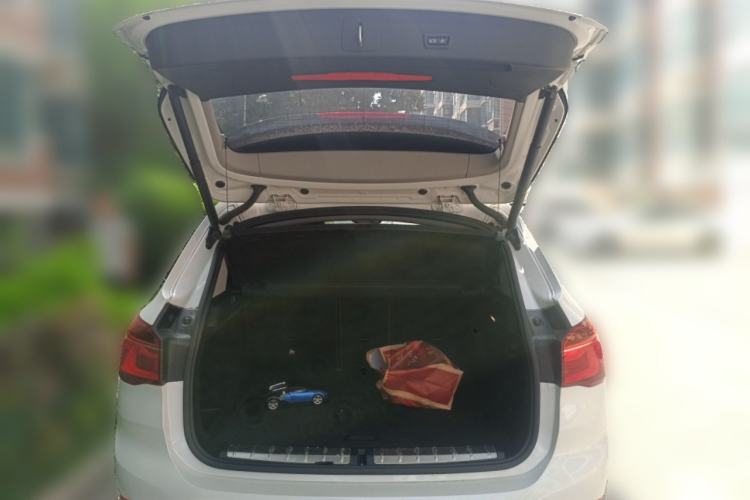 Used BMW X1 2018 xDrive20Li Luxury Model
