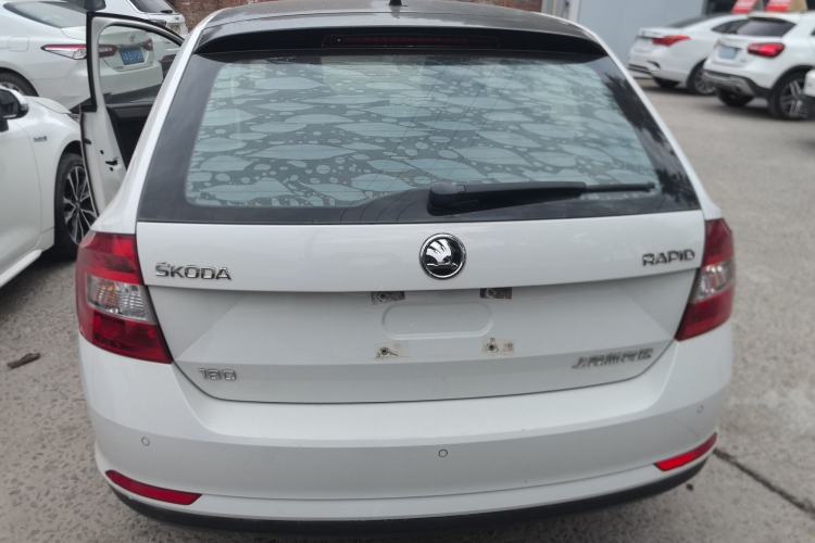 Used Skoda Rapid Spaceback 2016 1.6L Manual Trend Edition