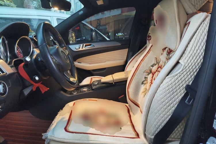 Used Mercedes-Benz GLE Coupe 2017 GLE 400 4MATIC Coupe SUV Left Front Seat